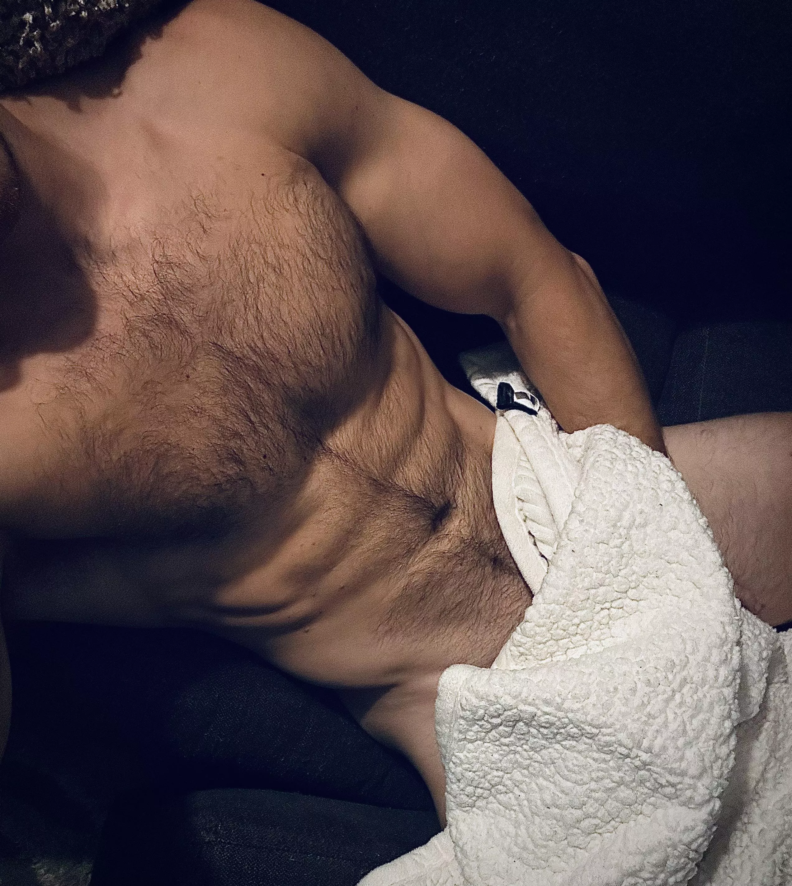 CUDDLES WELL WITH OTHERS