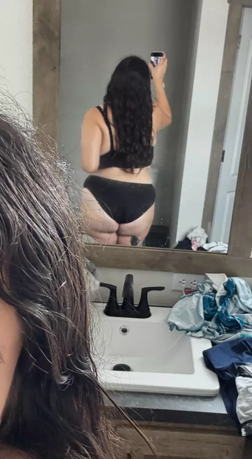 Finally back in town, can’t wait to smoke n unwind on this ugly ahh Monday 