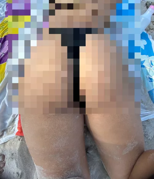 Goon to my denial beta, you know my censored porn is the fix to your addiction u pixel junkie 