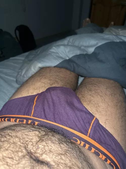 Hello bitches, wana unwrap your thirsty Thursday gift?