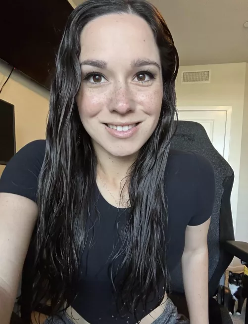 I have friends coming to visit that I haven’t seen in years. It was a last minute surprise and I couldn’t be happier. 