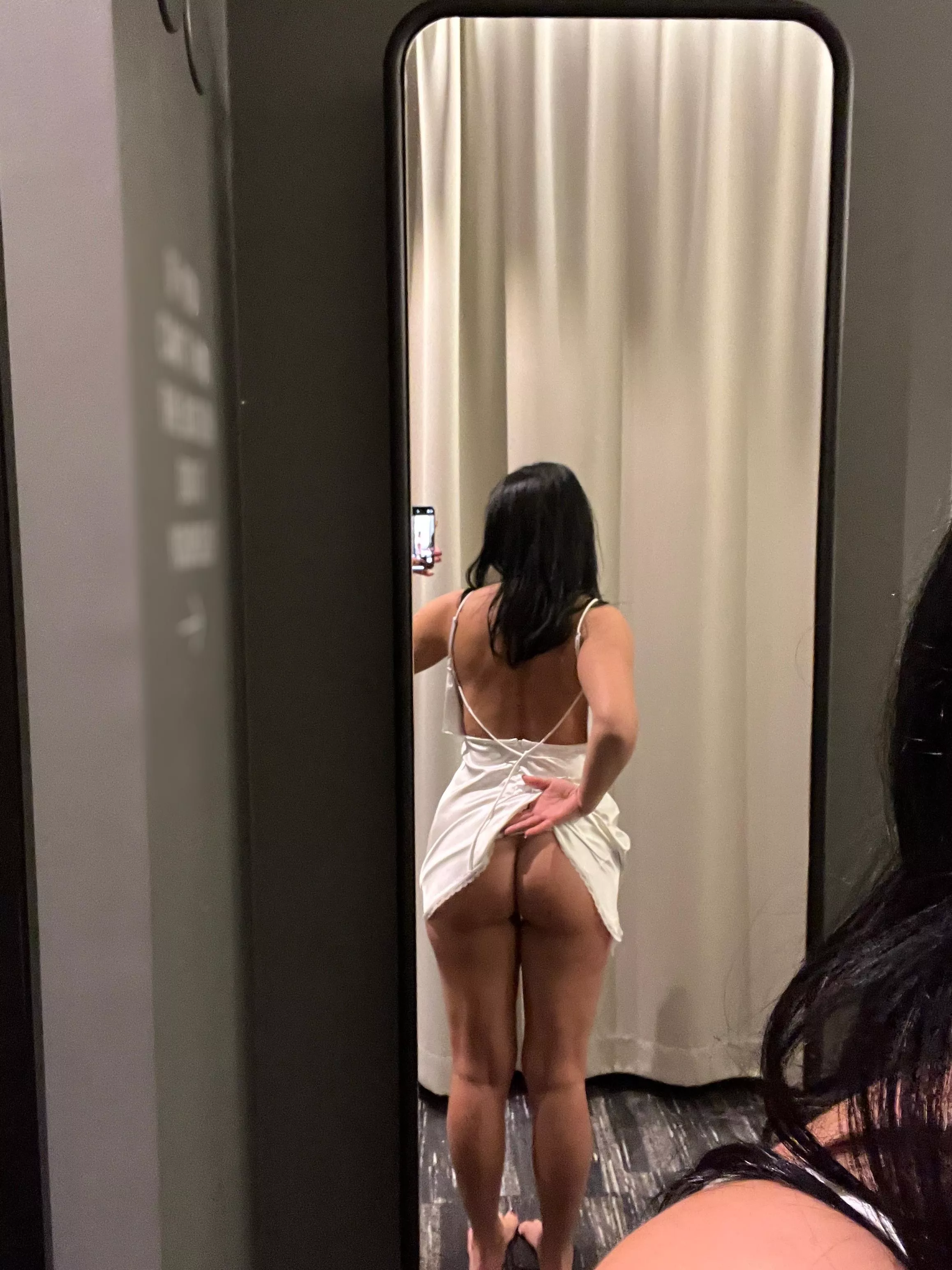 I need help putting on the lotion