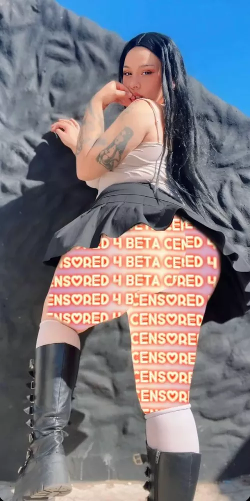 I only sit on the face of alphas with BD, you? eat pixels and fuck your hand