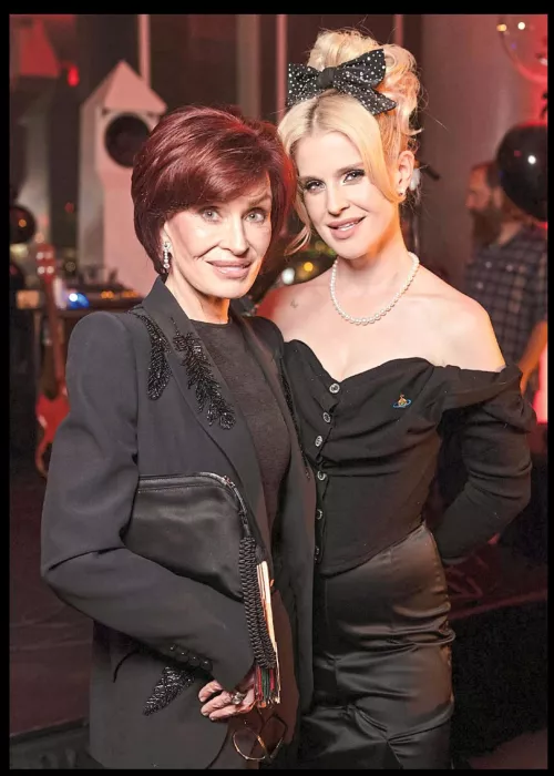 If you replace all the parts of a ship, is it still considered the original ship?