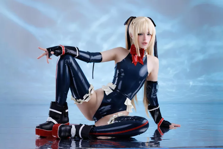 latex cosplay (self) 