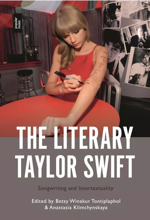 Taylor Swift is literary 🤓