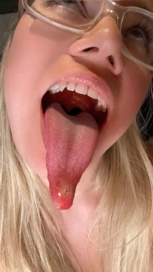 What do you think my tongue can do?