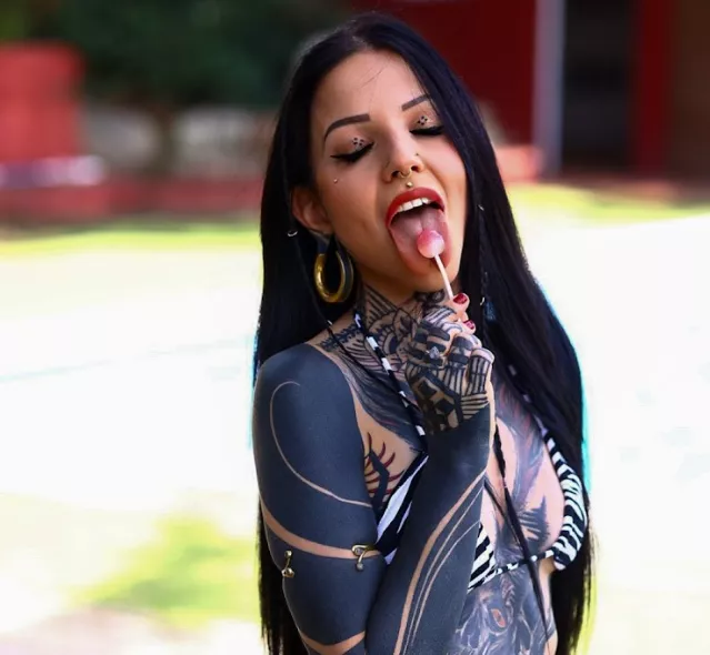 what would you do to be this lollipop right now?