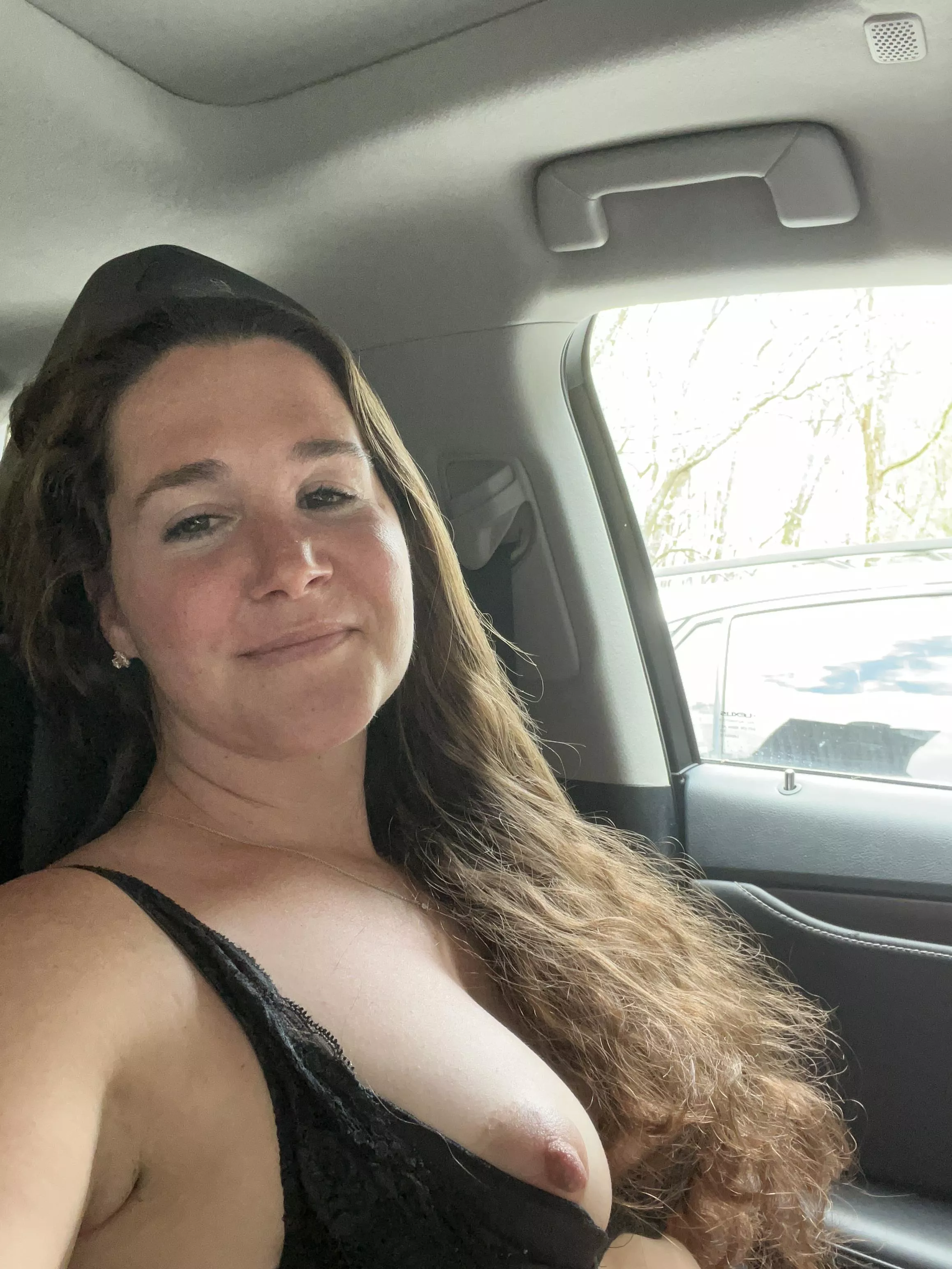 Will you mess with a real wifey in her 40's…