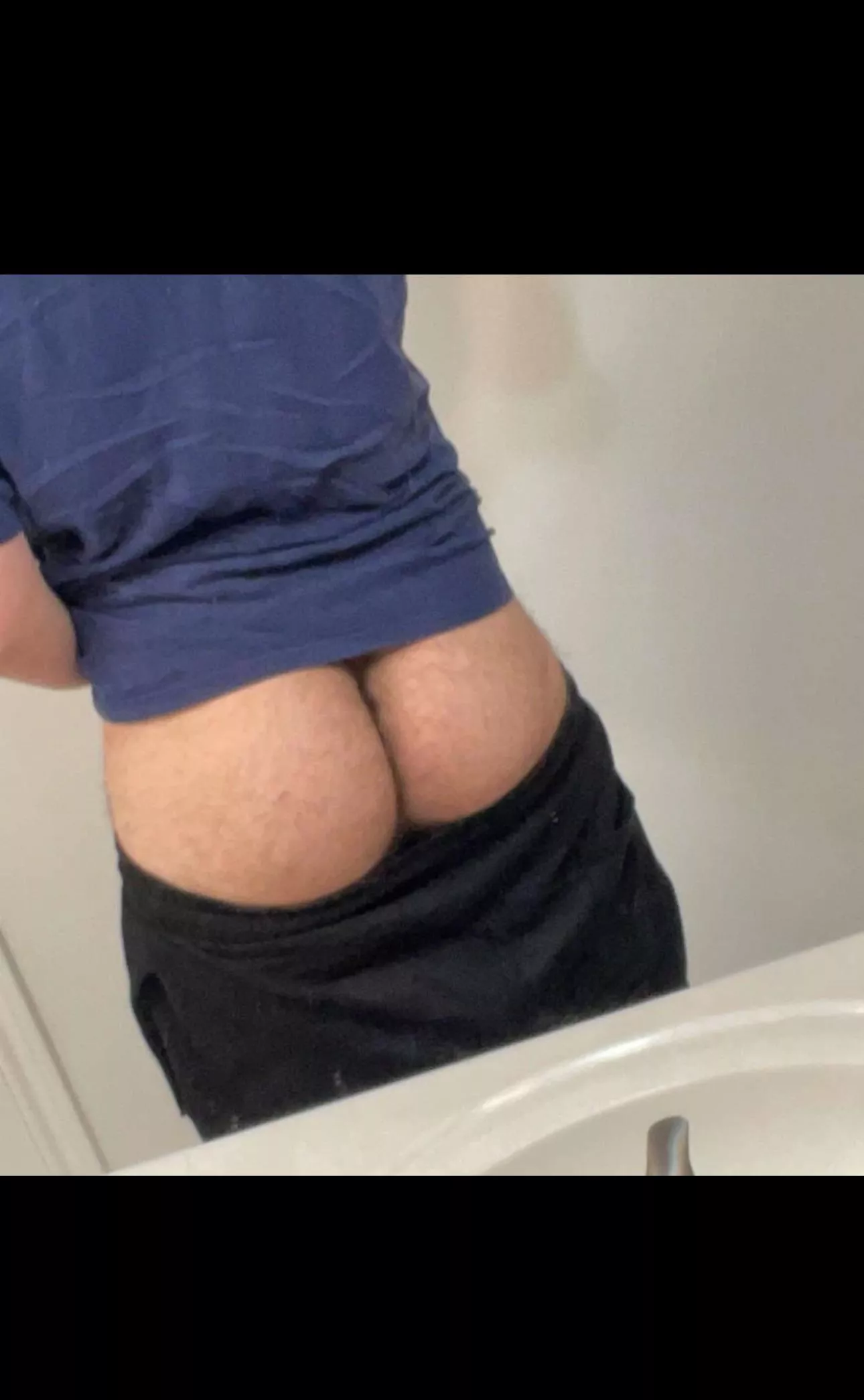 [23]Any hung thick dick bros in Sugar Land area? I host now