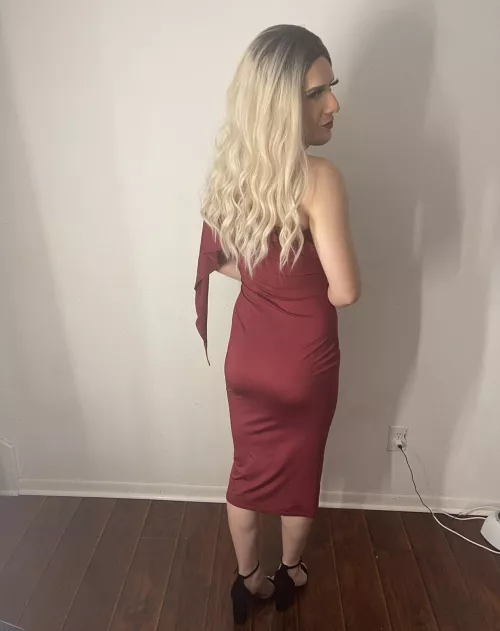 24 [T4M] CD seeks Muscular and Young Men 