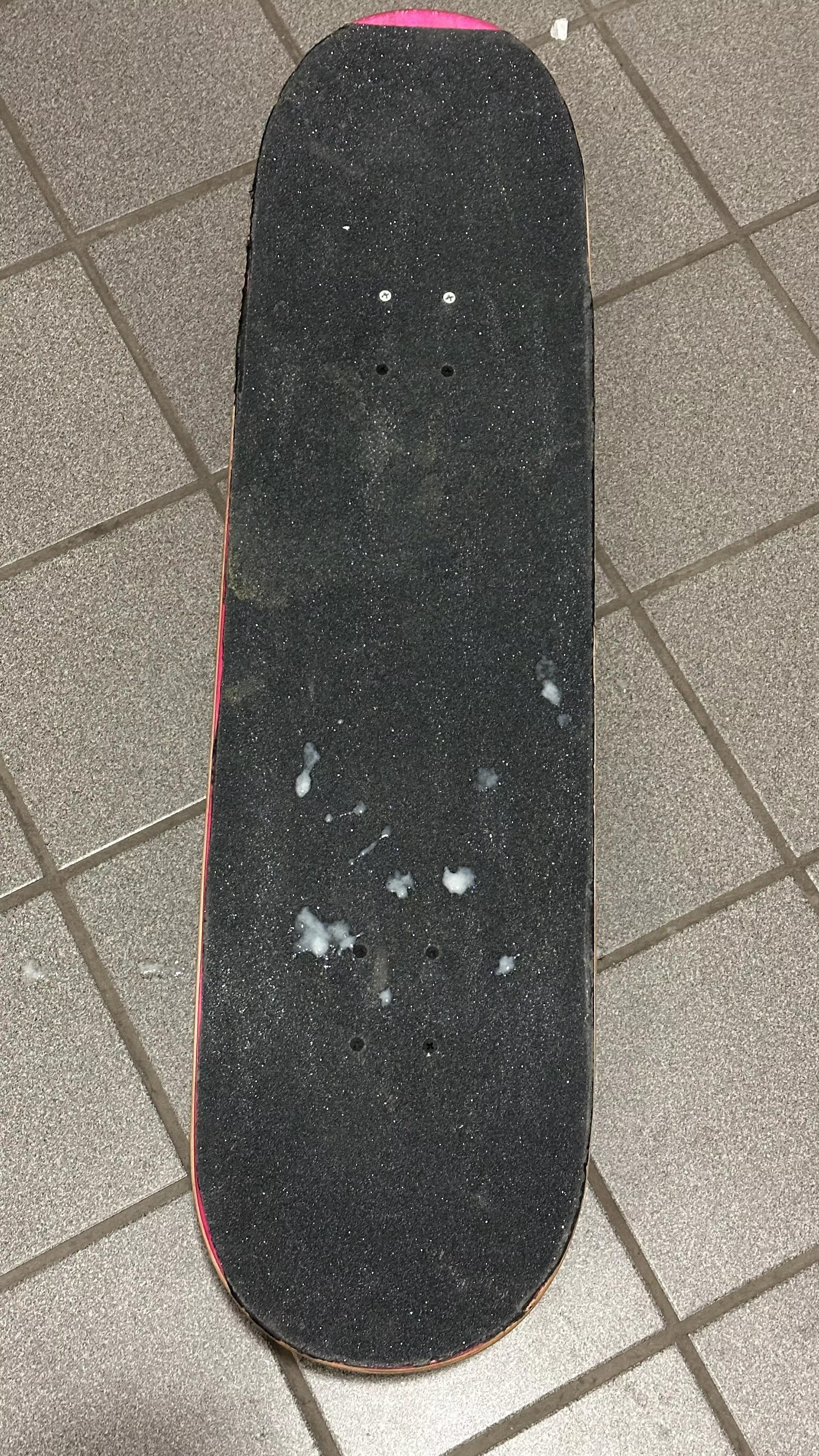 [25] I was aiming for the wall but ended up tagging my skateboard