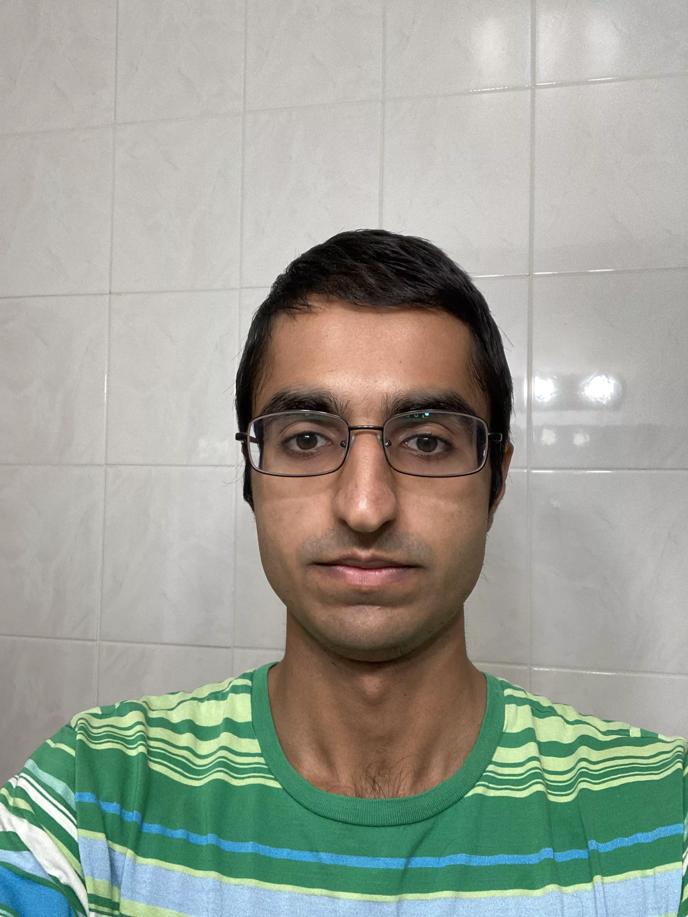 27 M4A (Toronto) - Looking for someone to hangout with