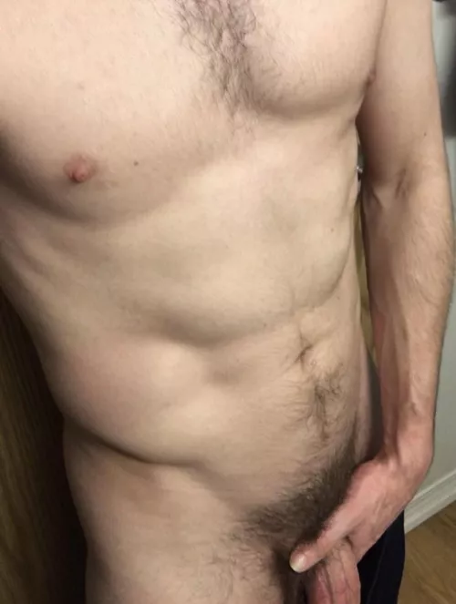 33 [M4F] Hung 8” looking for ongoing fun