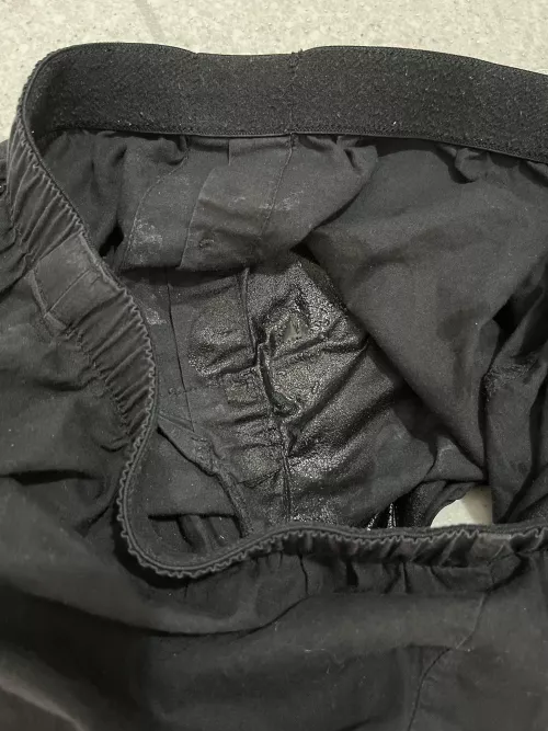 (36) cummed in my boxers whilst eating out my wife