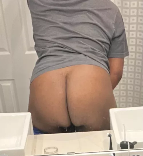 [37] horny. Looking for dick 