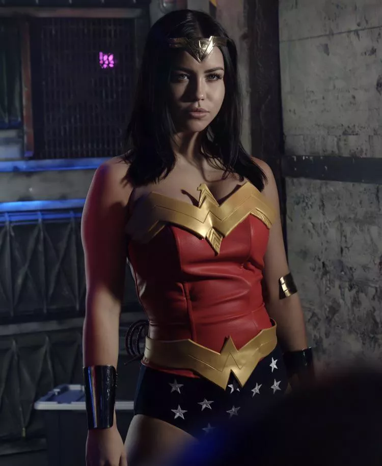 Alina, the Wonder Woman 