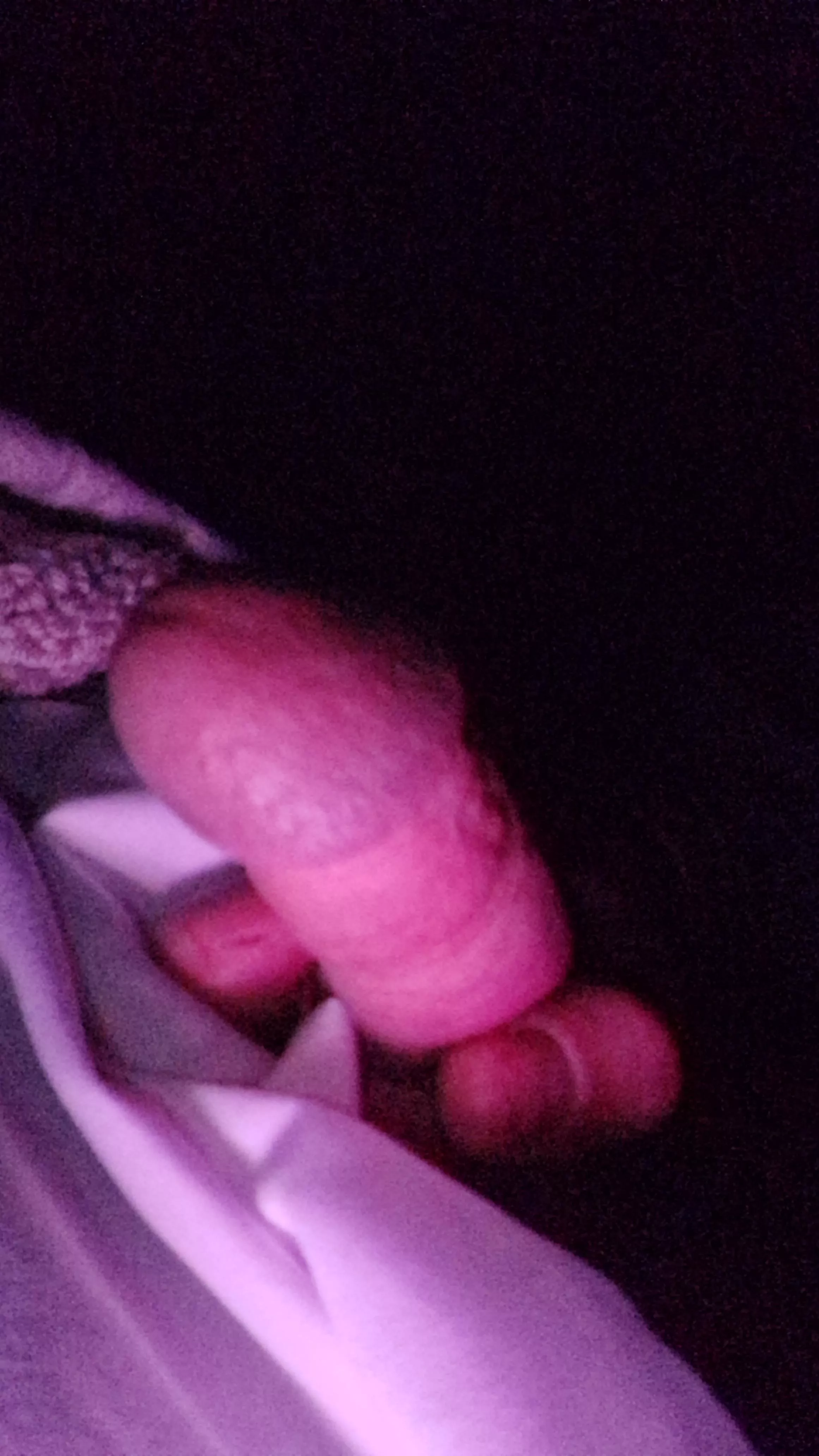 Anyone here know how to such x a duck? I've never came