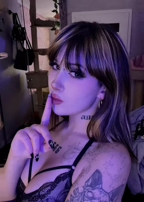 are tiny tiddys ur thing too?? ;3