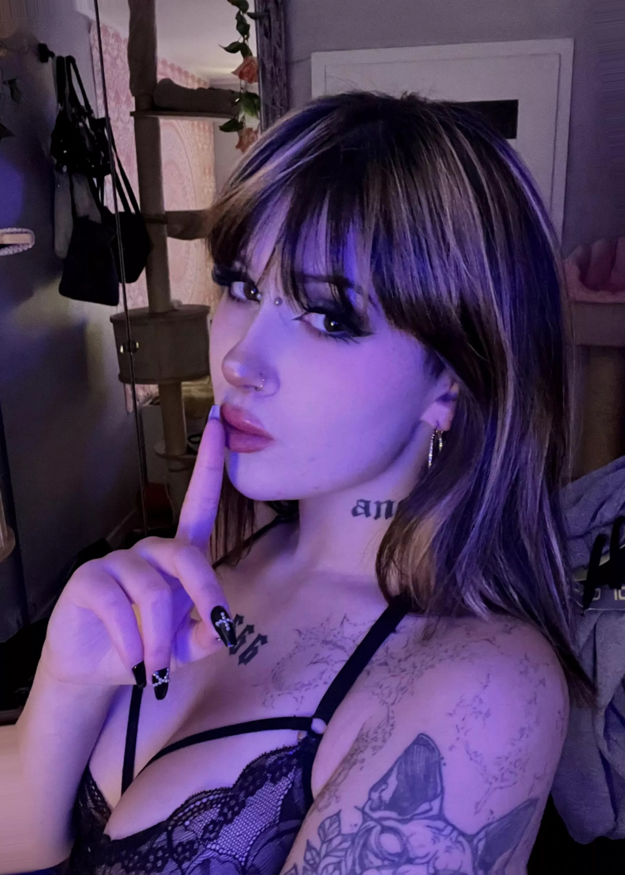 are tiny tiddys ur thing too?? ;3