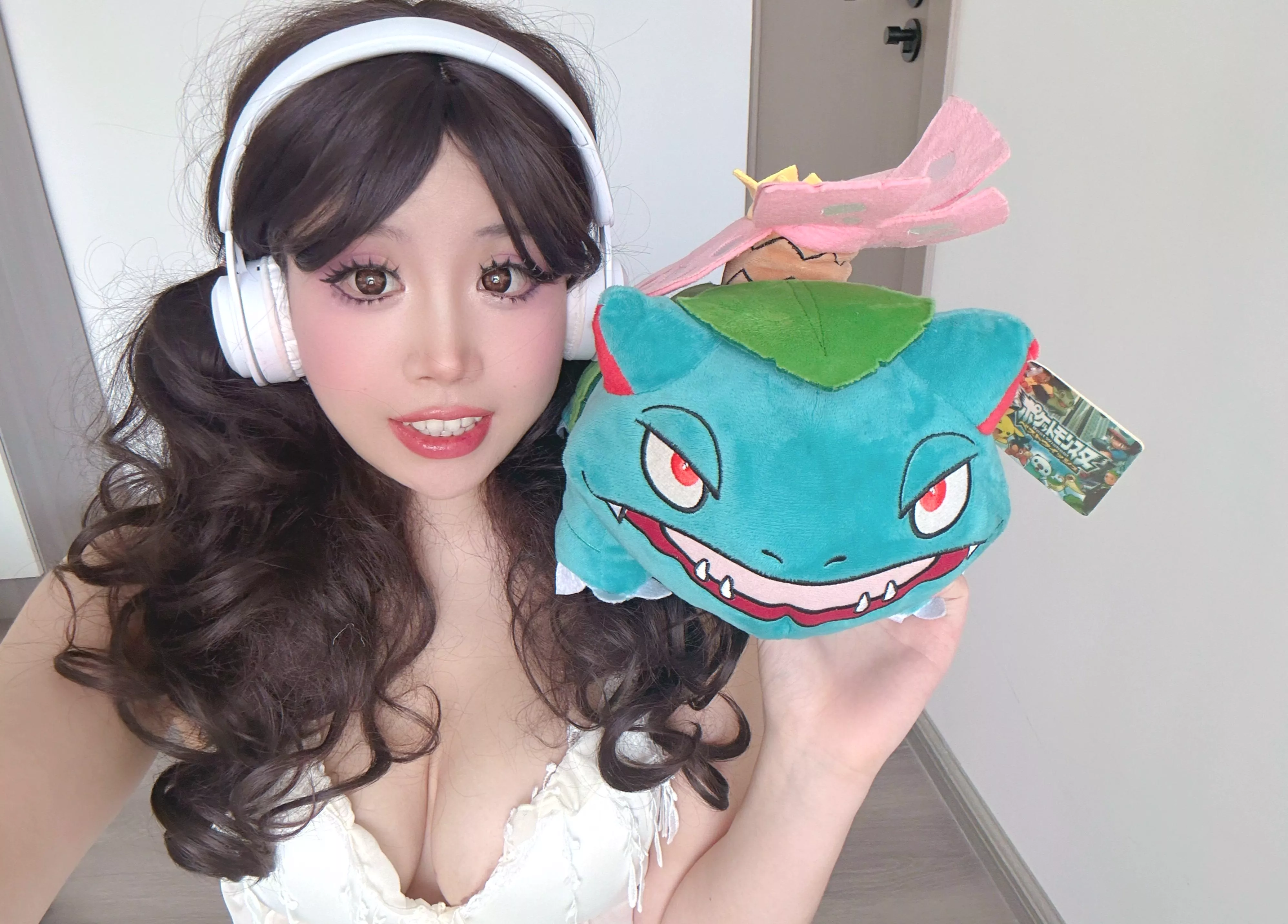 Are you worthy enough to tame me and bulbasaur? :P