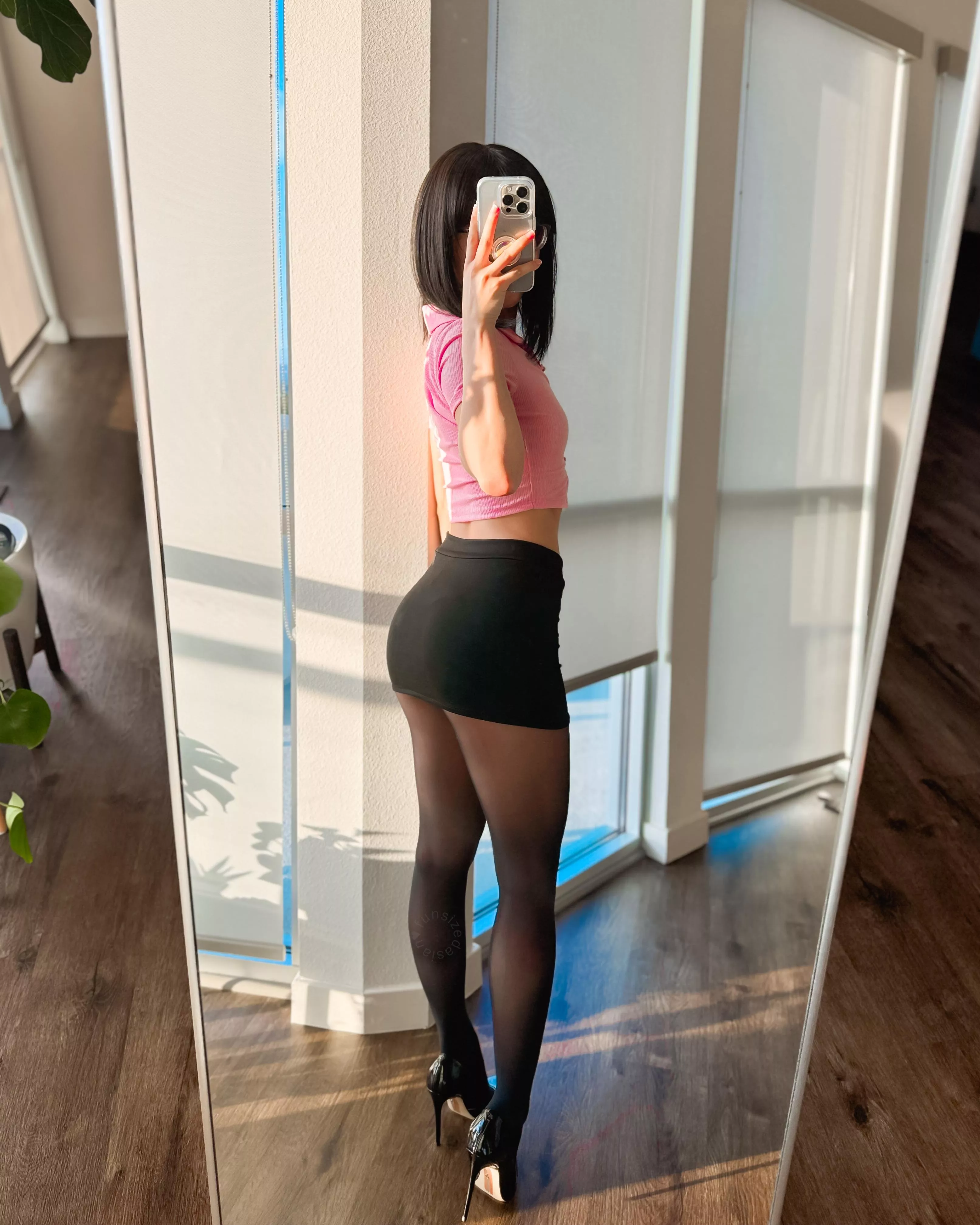 Been on my feet all day, now I just need someone to put these over their shoulders and boss me around