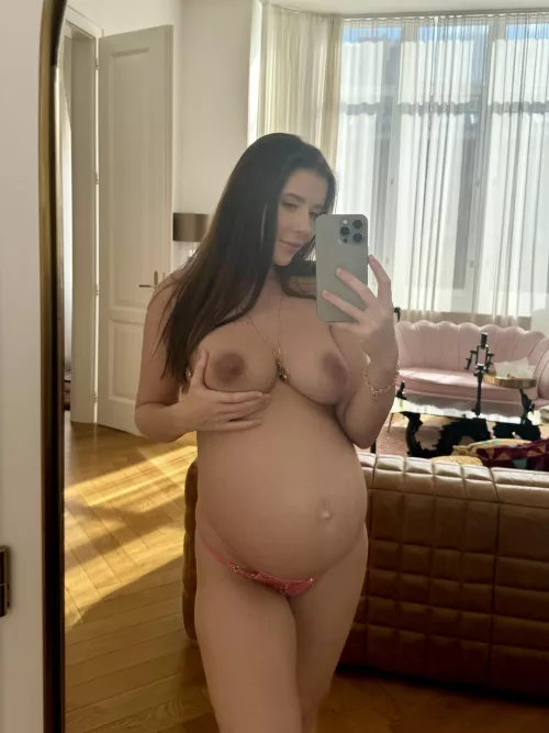 Can I be your favorite girl 