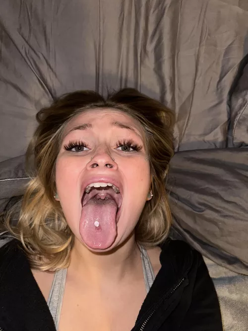 check out my socials ! 