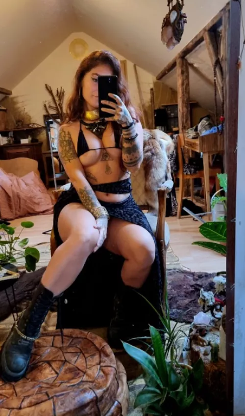 Come use me all night daddy.