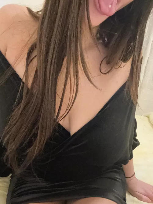 Comfy clothes, bad jokes, and trust issues. lets see if you can crack my sarcastic shell.