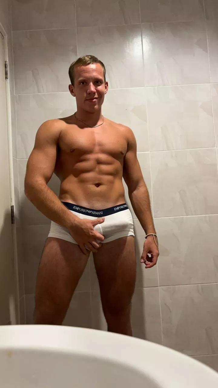 Craving your presence and so much more right now 🔥