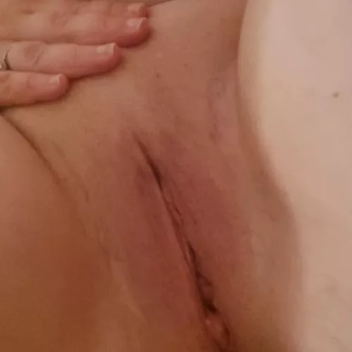 Cum get closer with your tongue 👅😍