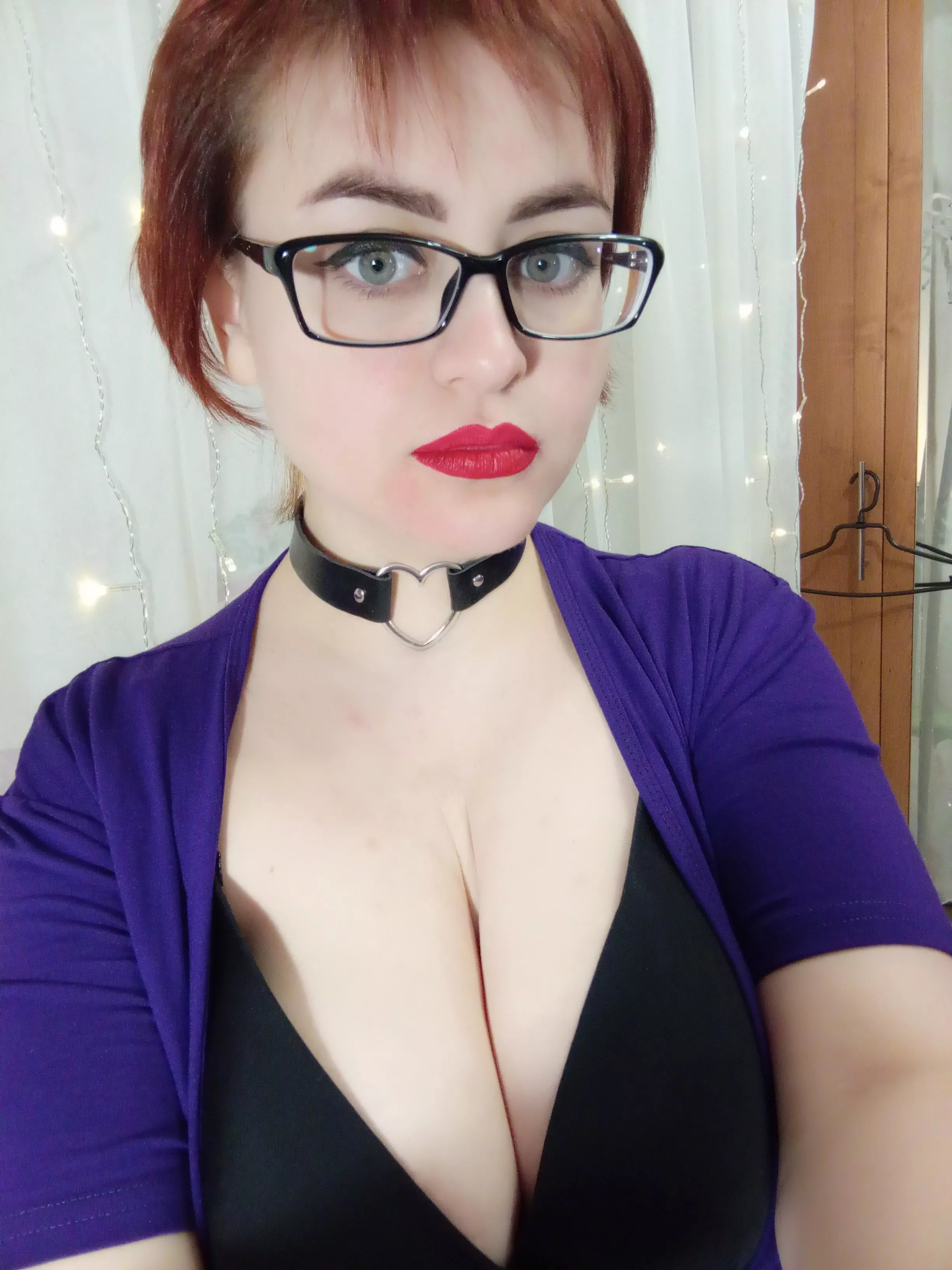 Do you like my cleavage?