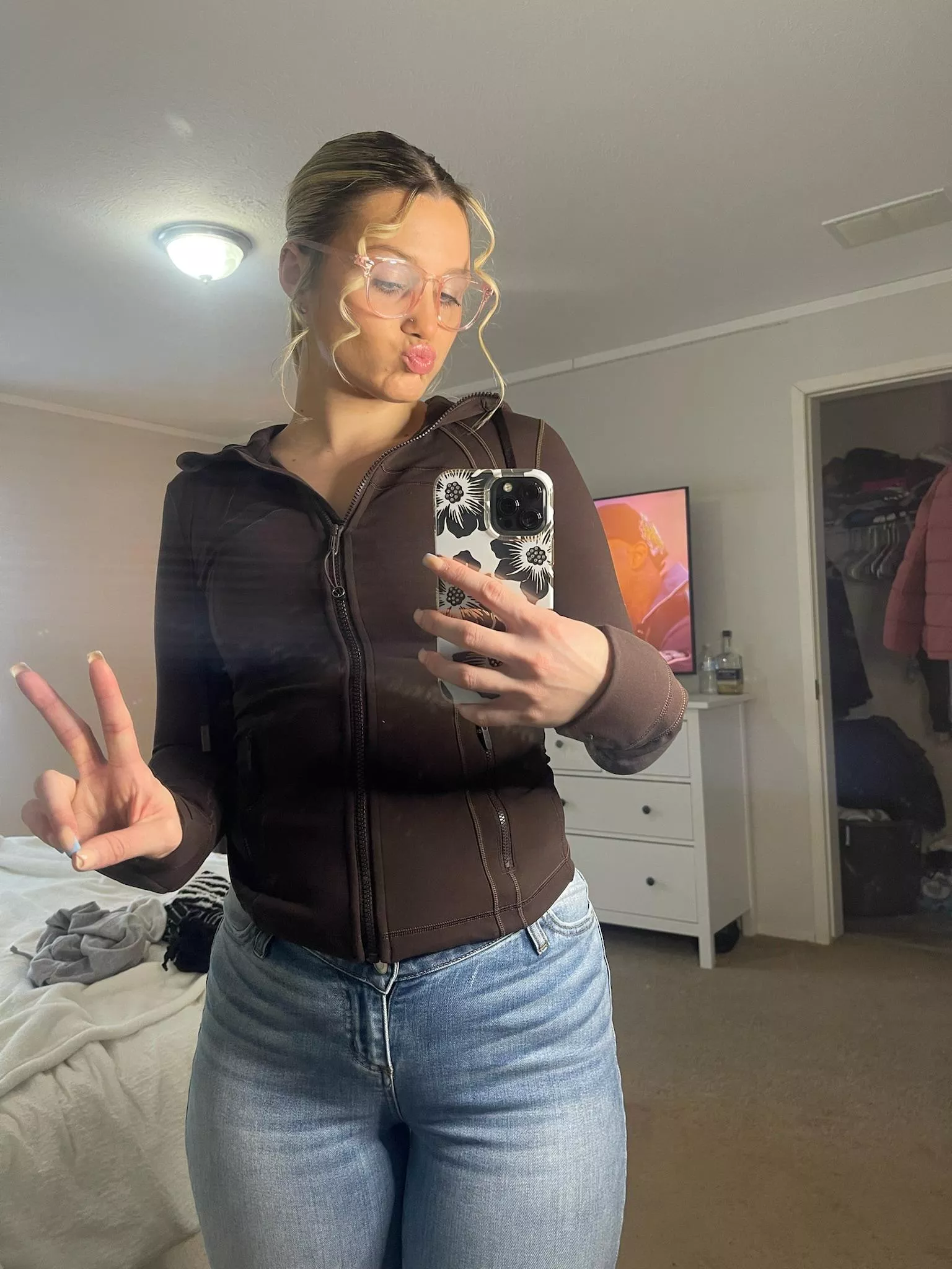 Dont stare for too long, you wont be able to handle it. 