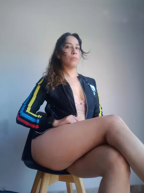 get on your knees to receive the orders of your goddess ⛓️