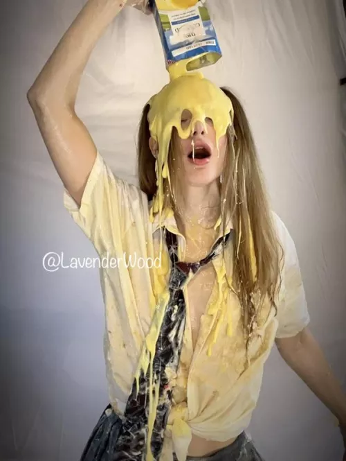 Giving myself a custard hair wash 😂