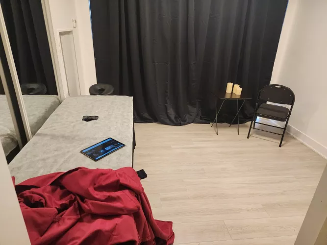 Gloryhole table M4M this Friday !