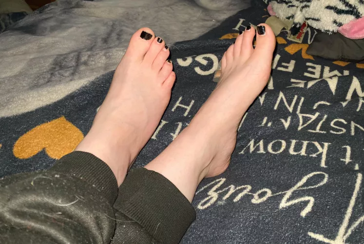 Gm feet lovers ✨