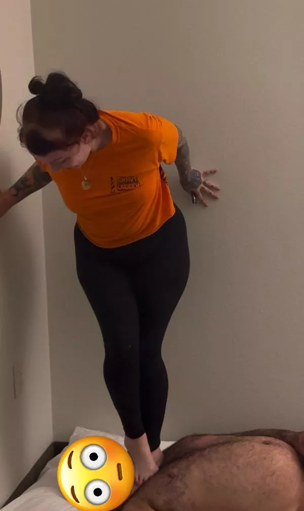 Goddess Brie’s first time trampling! Stay tuned for videos 😈