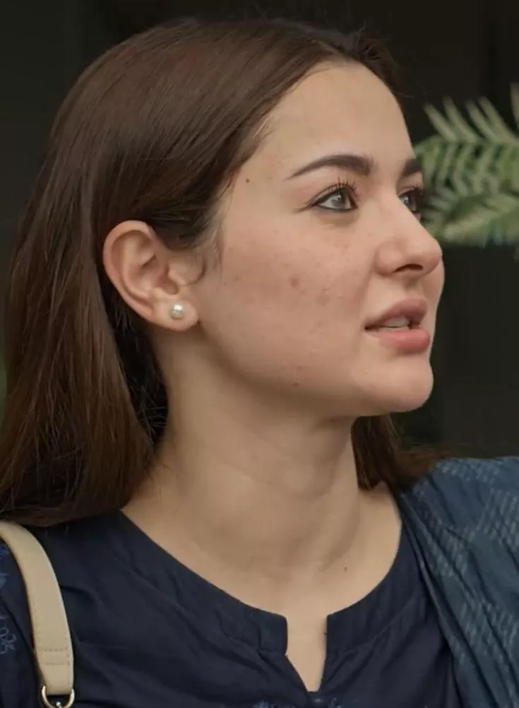 Hania amir
