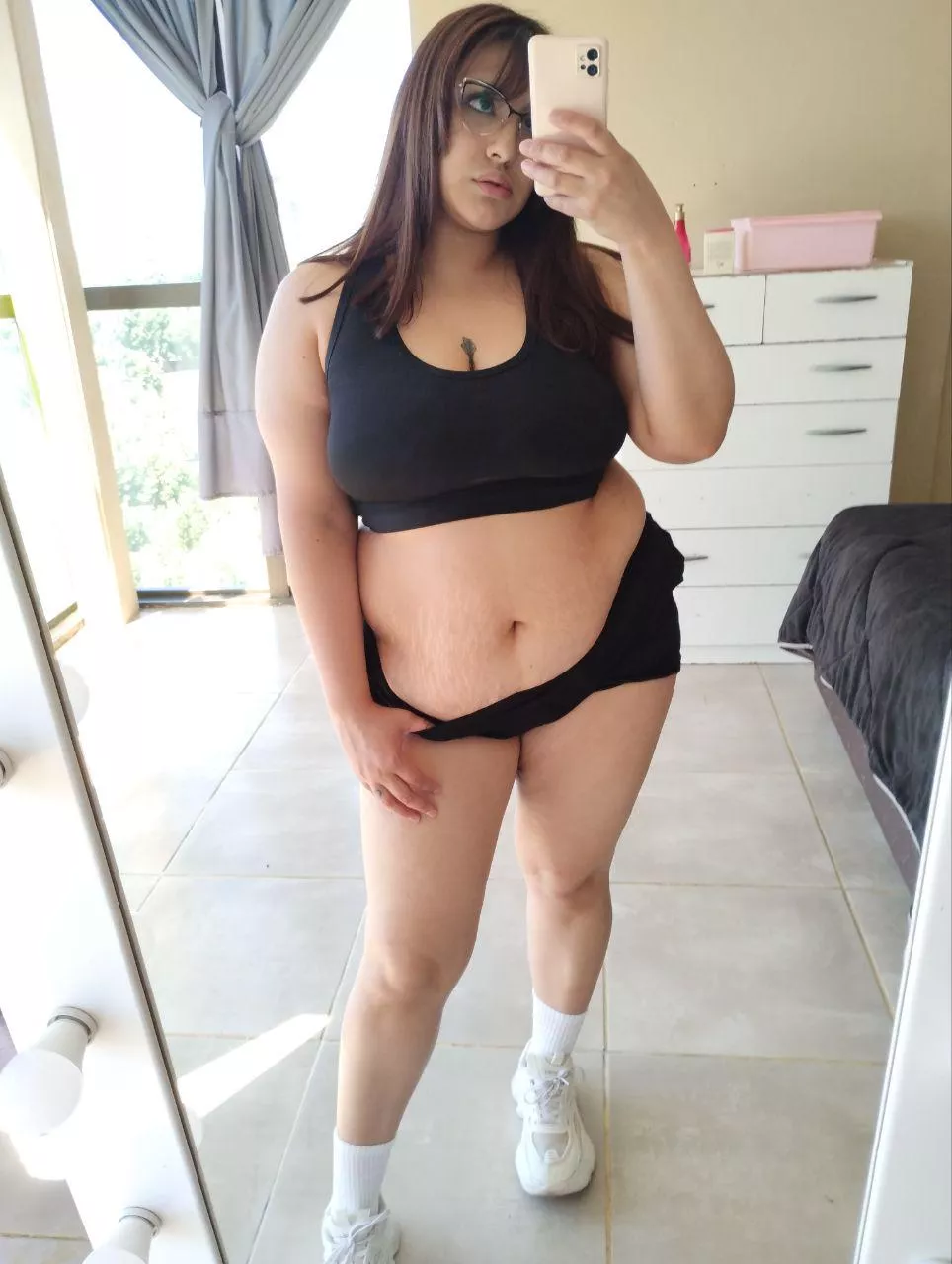 Here you have the curvy girl of your dreams