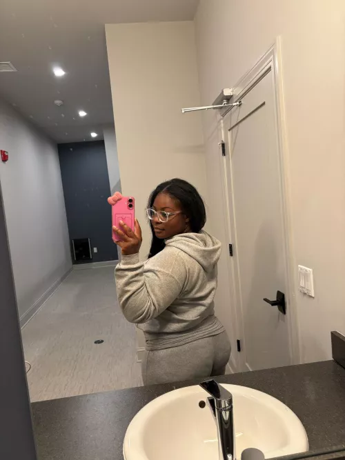 hey I have my last midterm and my weekend is hereee