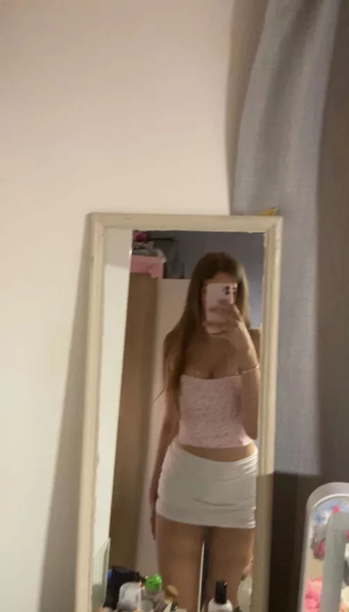 Hey schreib mir doch gerne 🤭und gib mir doch einen ⬆️Upvote⬆️😘