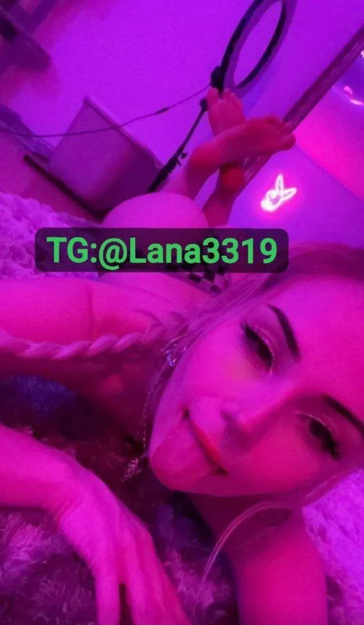 Hot and horny rn 🥵