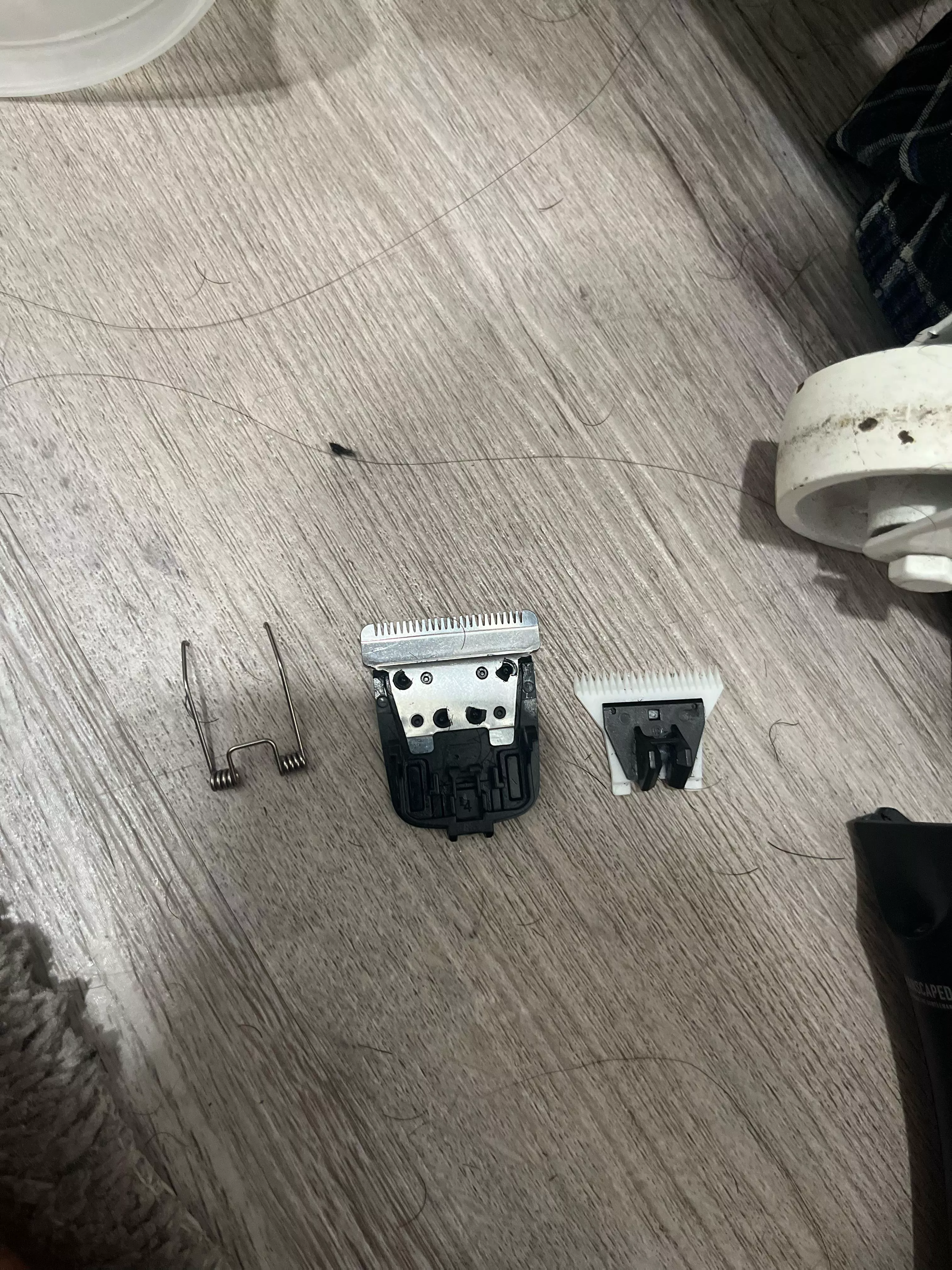 how do I put this back together??