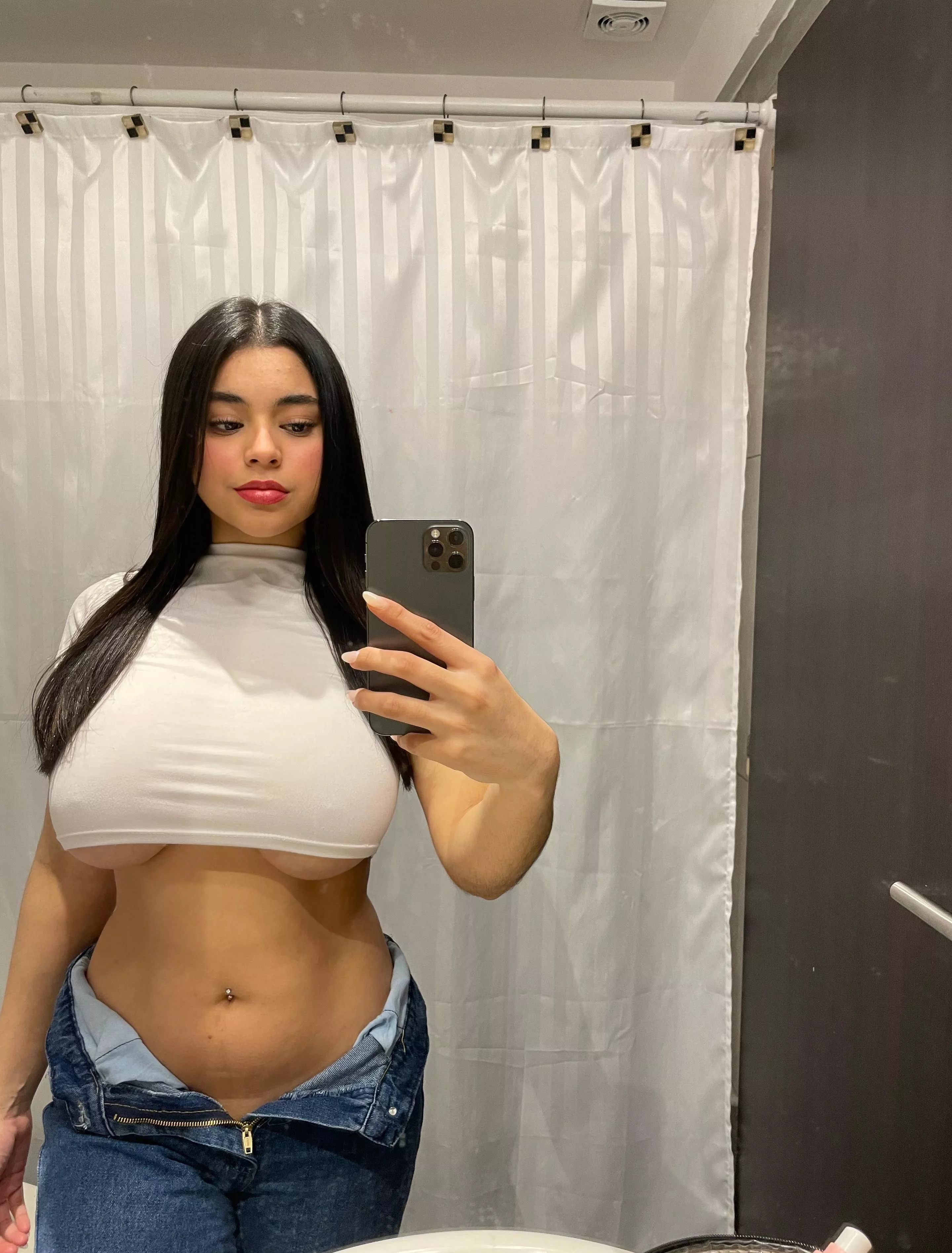 I hate Bras so so much