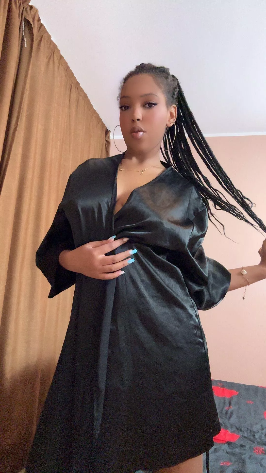 I heard you like 18 years old slut girls dont you