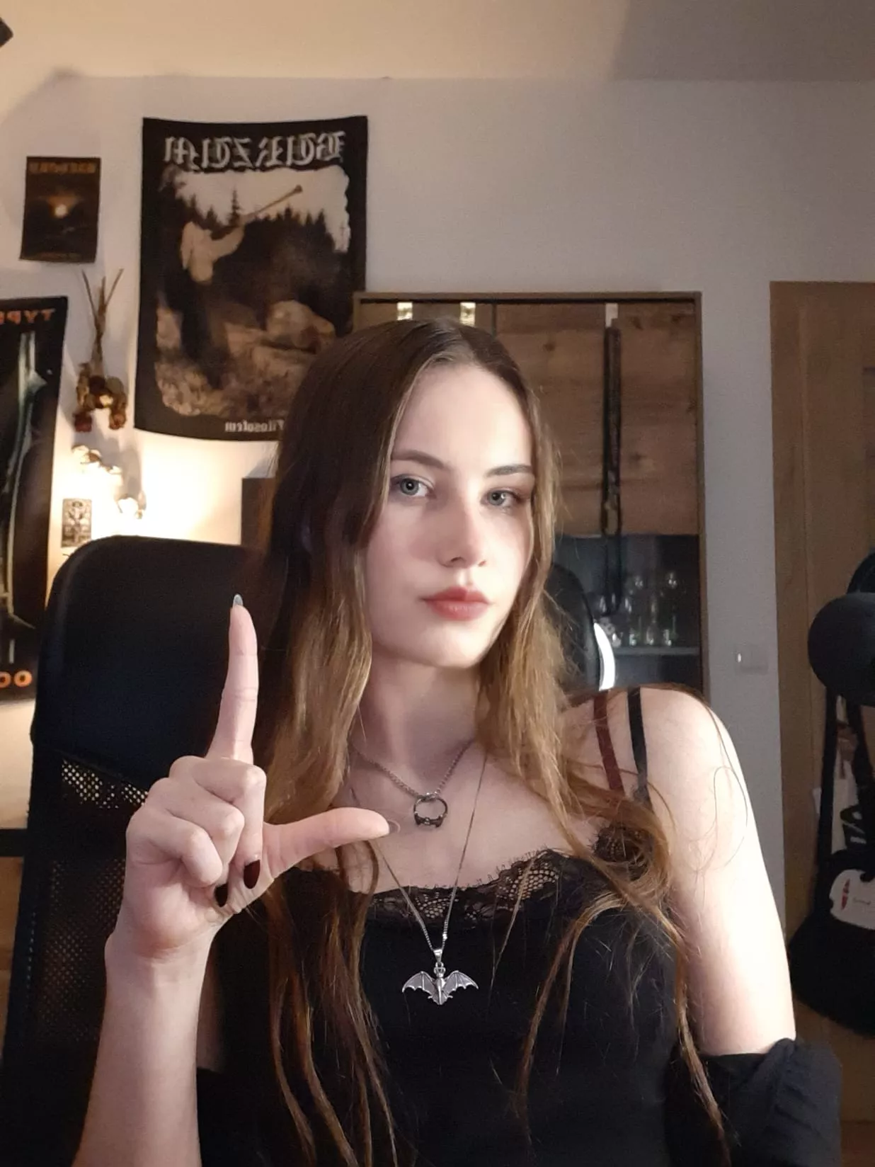 I hope that L triggers u piggy 