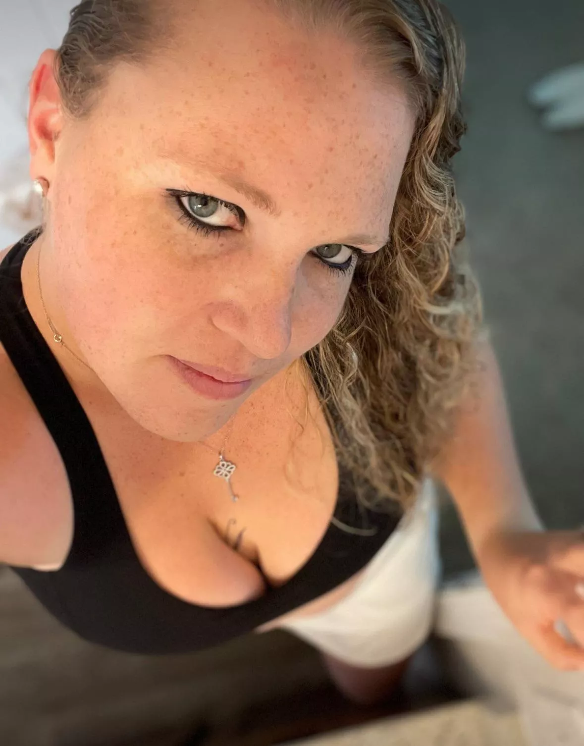 I knew you where a good boy for this milf