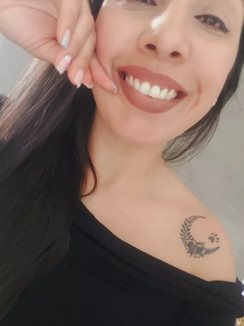 I love my smile with my painted lips